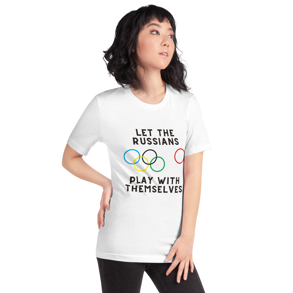Willie’s “Let Russia Play With Themselves” t-shirt